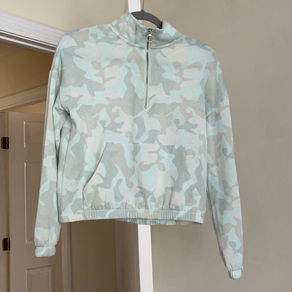 “Cali 1850” women sweaters